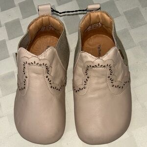 Tip Toey Joey Beige Kids Dress Shoes